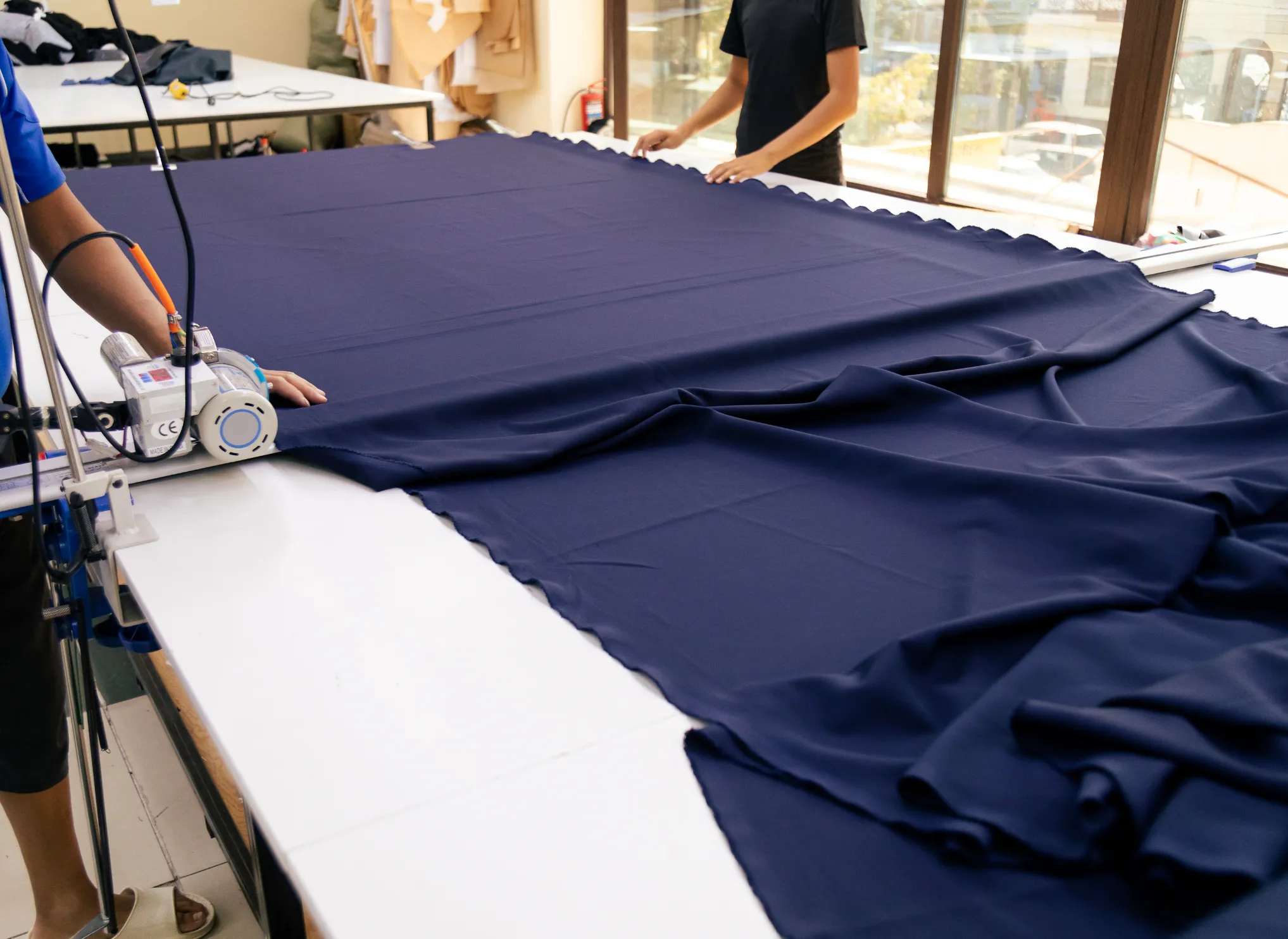 viena-factory-san-xuat-rap-cat-gia-cong-thoi-trang-garment-sportwear-dong-phuc